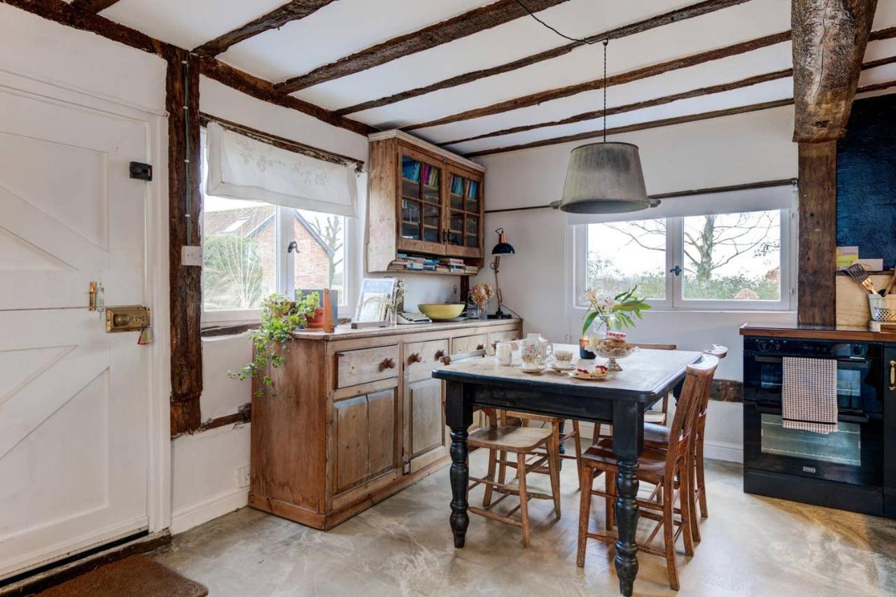 The Dairy, One Bedroom Cottage In A 15Th Century Farmhouse Parham Buitenkant foto
